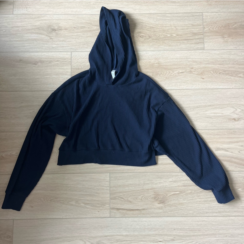 ALO Navy Muse Hoodie